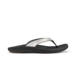OluKai Women's Kulapa Kai Sandal