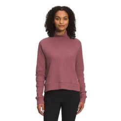 The North Face Women's Long-Sleeve Mock Neck Chabot -Active Wear Shop NF0A5GMZ 6R4 hero