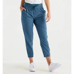 Women's Breeze Cropped Pant -Active Wear Shop breeze crop pant pacific blue women 1 1